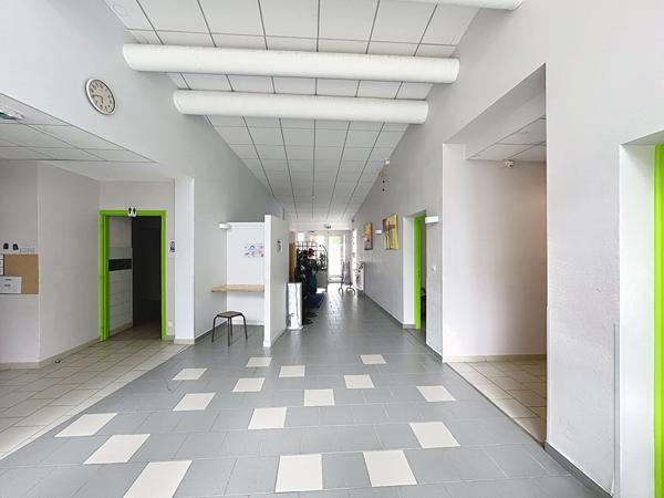 EXCLUSIVITE ! Ensemble immobilier Yssingeaux de plus de 650 m2 sur 8000m2 de terrain clos