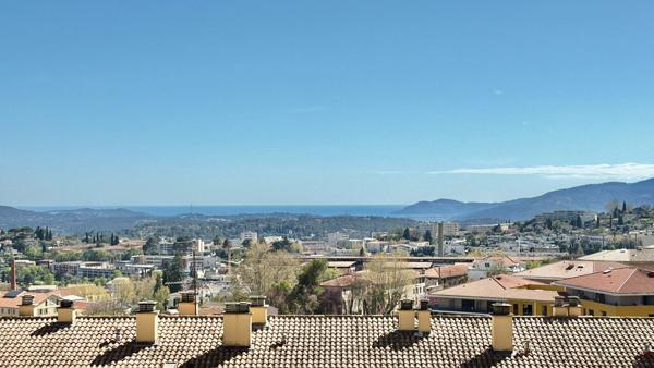 Appartement à vendre 3 pièces GRASSE (06)