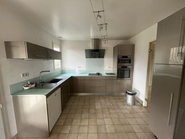 Maison à vendre |  La Souterraine |  10 pièces | 278 m²