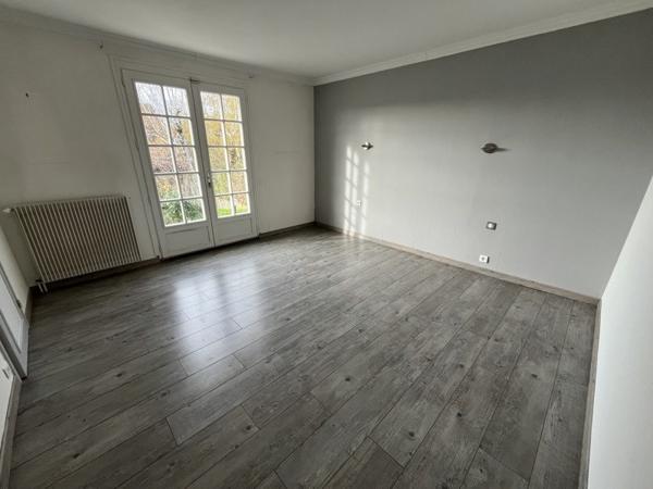 Maison à vendre |  La Souterraine |  10 pièces | 278 m²