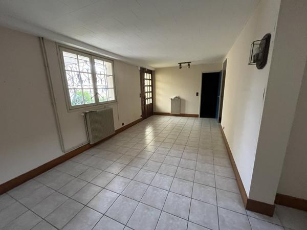 Maison à vendre |  La Souterraine |  10 pièces | 278 m²