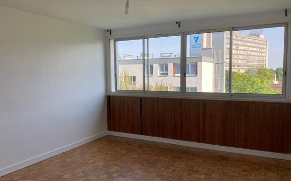 Appartement à vendre    3 pièces • 61,21 m2 Châtillon