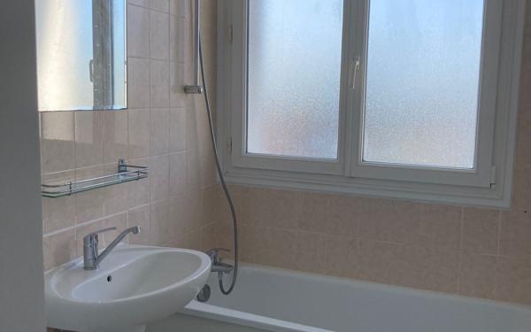 Appartement à vendre    3 pièces • 61,21 m2 Châtillon