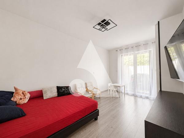 Maison 7 pièces 244 m2
