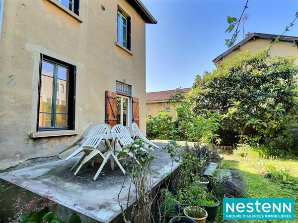 Maison Venissieux 4 pièce(s) 74 m2 - Terrain de 442m² située au calme au fond d'une impasse