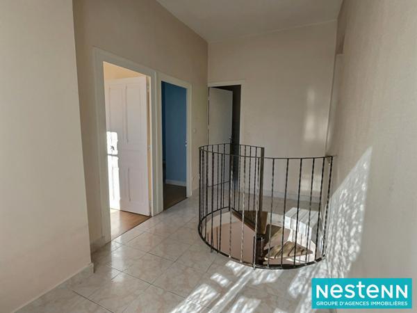 Maison Venissieux 4 pièce(s) 74 m2 - Terrain de 442m² située au calme au fond d'une impasse