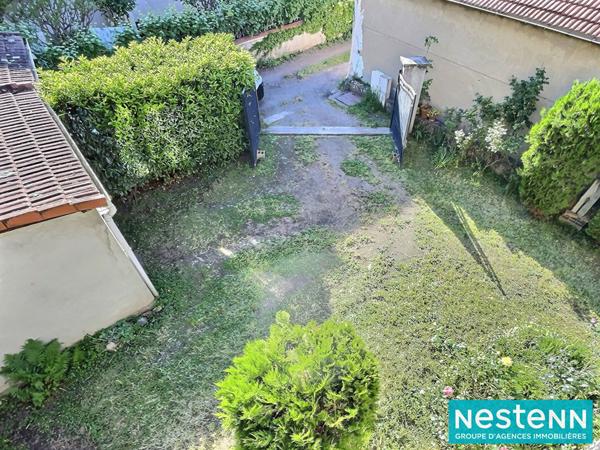 Maison Venissieux 4 pièce(s) 74 m2 - Terrain de 442m² située au calme au fond d'une impasse