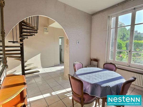 Maison Venissieux 4 pièce(s) 74 m2 - Terrain de 442m² située au calme au fond d'une impasse