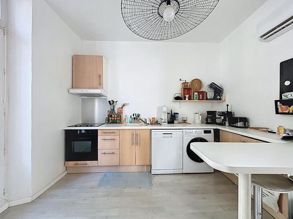 Gardanne - 3 pièces - 75 m2 - maison de ville - garage privatif - faibles charges - proches centre-ville