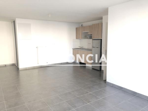 Location Appartement 3 pièces 66.91 m² - 54 RUE DES MIMOSAS Nantes 44000