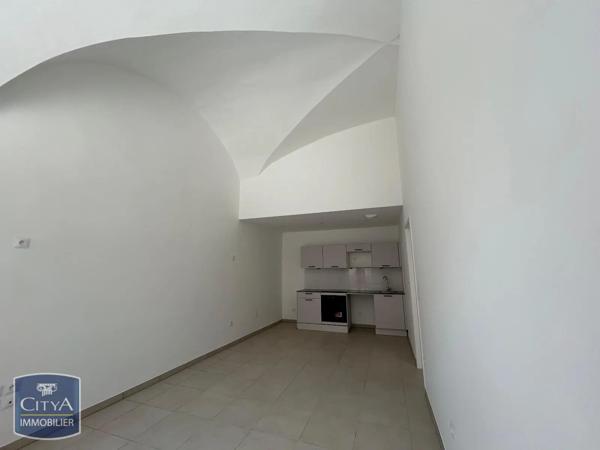 Appartement à louer 2 pièces 44.76m² Dole (39100)