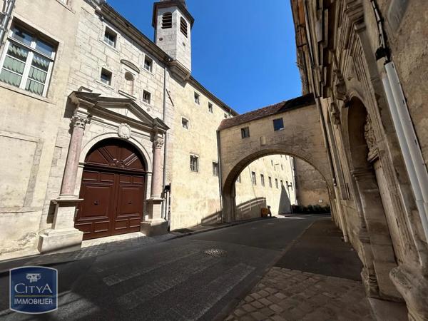 Appartement à louer 2 pièces 44.76m² Dole (39100)