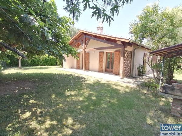 Montauban - Maison de Type 4 superficie de 90 m² sur une parcelle de 2535 m² - sous-sol avec garage de 45 m²