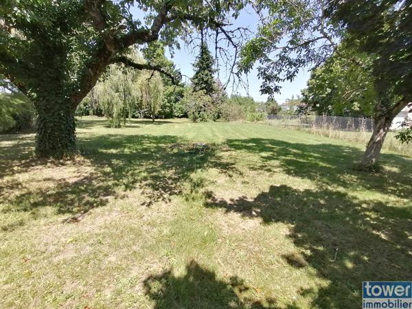 Montauban - Maison de Type 4 superficie de 90 m² sur une parcelle de 2535 m² - sous-sol avec garage de 45 m²