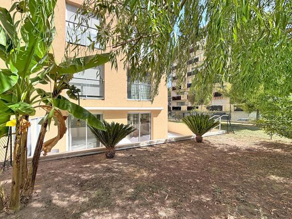 Juan les Pins - 2-3 pièces 50m2 - Rez-de-jardin 100m2 - Stationnement