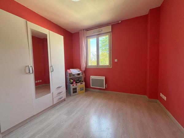 Maison à PERDREAUVILLE, 78200 - 6 pièces 102m²