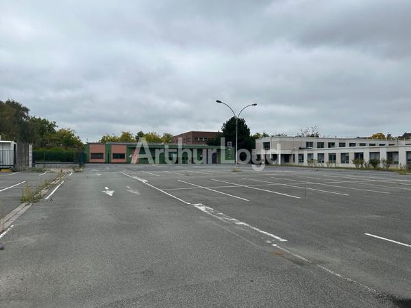 Bureau location vente Roubaix site indépendant sur parcelle de 15000 m2