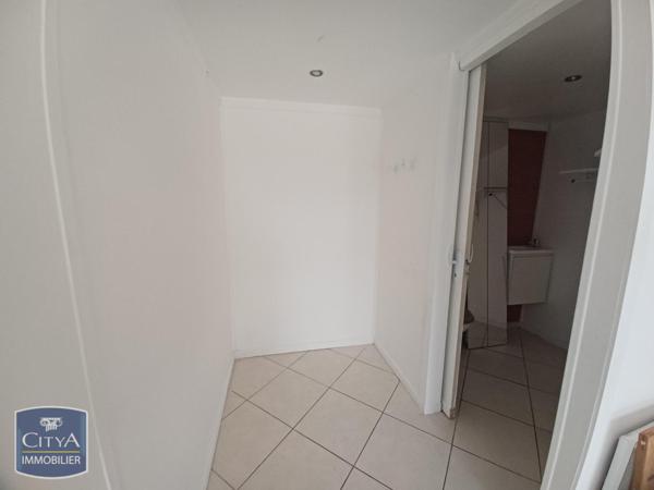 Appartement à louer 1 pièce 30.3m²
