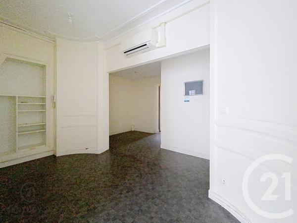 Appartement Local à vendre  3 pièces - 44,57 m2 NEMOURS - 77