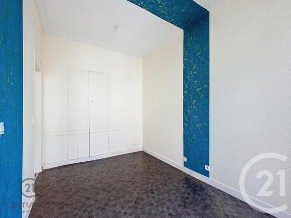 Appartement Local à vendre  3 pièces - 44,57 m2 NEMOURS - 77