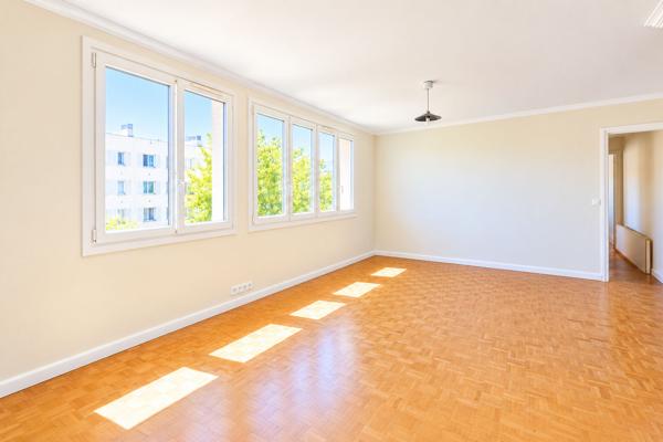 Appartement Le Pecq 5 pièce(s) 84.6 m2