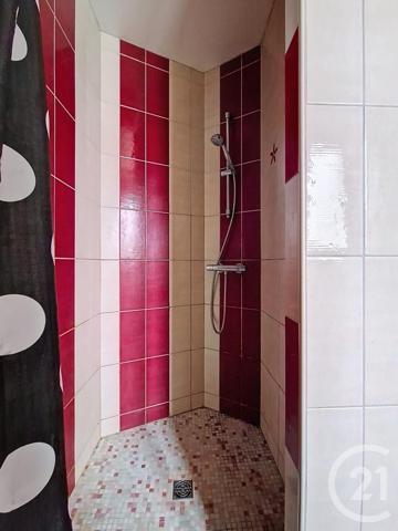 Appartement T4 à vendre  4 pièces - 106,98 m2 CLERMONT FERRAND - 63