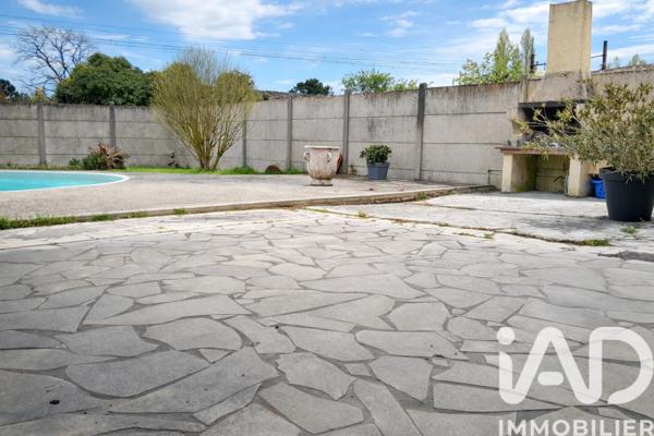Maison à vendre 5 pièces 130 m² Les Églisottes-et-Chalaures