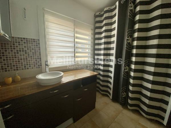 Emplacement idéal sur la Marina