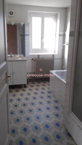 Immeuble à vendre 15 pièces de 317 m²