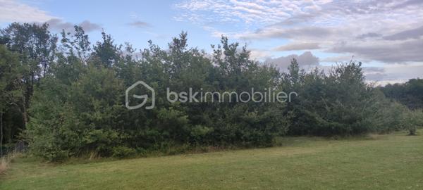 Terrain de 1 760 m²