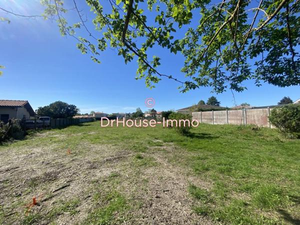 Terrain à vendre de 841 m²