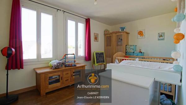 Vente                                                      Maison
                        
                     6 pièces                      183 m2                     à Saint-Brieuc