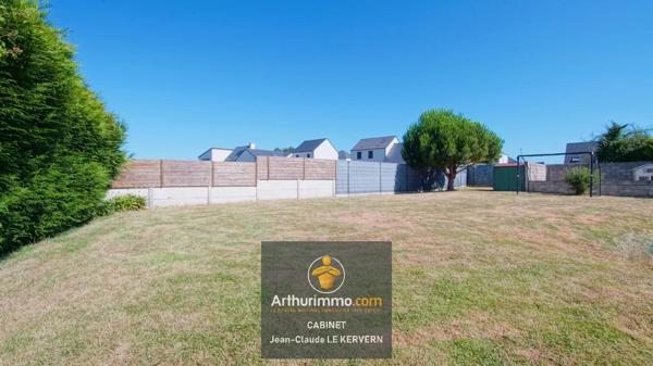 Vente                                                      Maison
                        
                     6 pièces                      183 m2                     à Saint-Brieuc