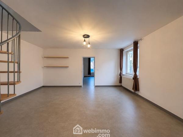 Immeuble 217 m² à Marle 02250