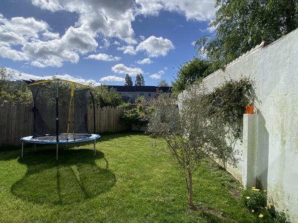 HALUCHÈRE - MAISON MEUBLÉE AVEC JARDIN