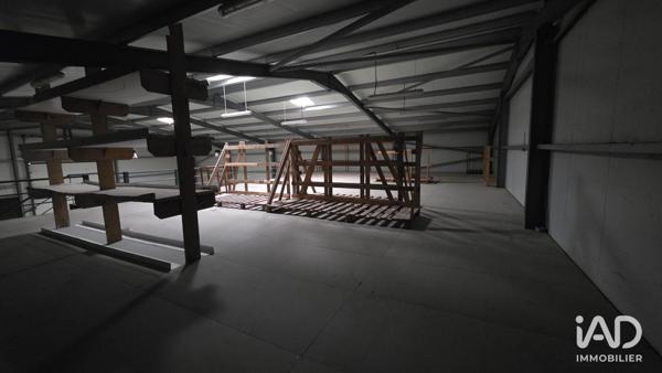 Location atelier 600 m² Chepniers