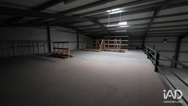 Location atelier 600 m² Chepniers