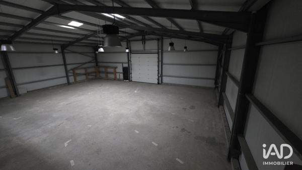 Location atelier 600 m² Chepniers