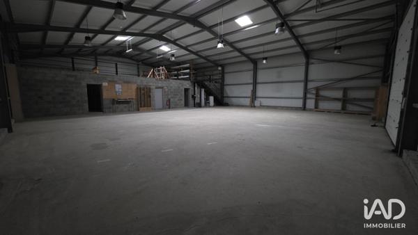 Location atelier 600 m² Chepniers