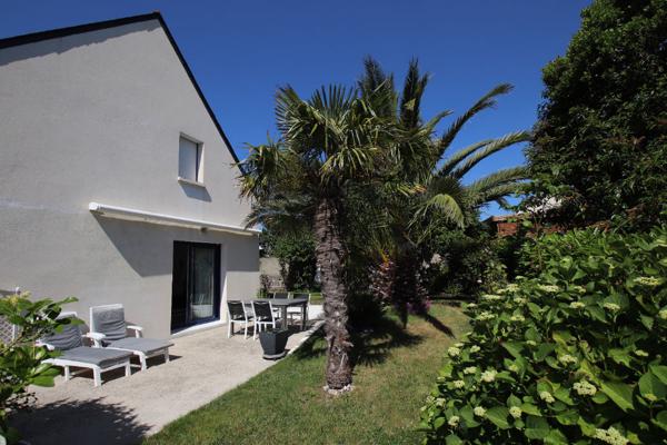 Concarneau maison de 139 m² avec vie de plain pied proximité sentier côtier et commerces.