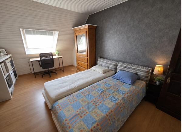 Concarneau maison de 139 m² avec vie de plain pied proximité sentier côtier et commerces.