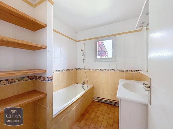 Appartement à vendre 3 pièces 56.49m² Mont-de-Marsan (40000)
