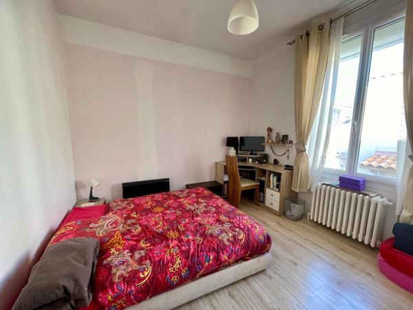 Superbe Haut de Villa T4 avec jardin, Toulon Ouest (83200)