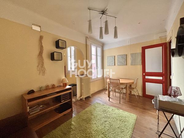 MAIRIE DE SAINT-OUEN - 2 PIÈCES 28,37 M² - CAVE