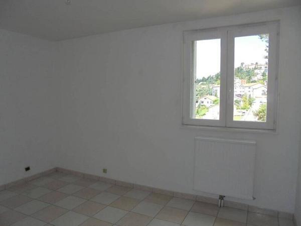 Appartement 4 pièces                                        - 42270 Saint-Priest-en-Jarez Réf : 13299