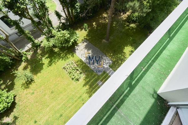 SUPERBE APPARTEMENT T4 RÉNOVÉ AVEC GARAGE