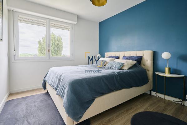 SUPERBE APPARTEMENT T4 RÉNOVÉ AVEC GARAGE