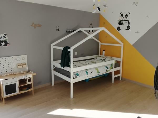 Maison  5 pièce(s)  4 chambre(s)  156 m²