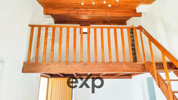 Maison individuelle avec deux logements et vue panoramique – Puimichel (04700)