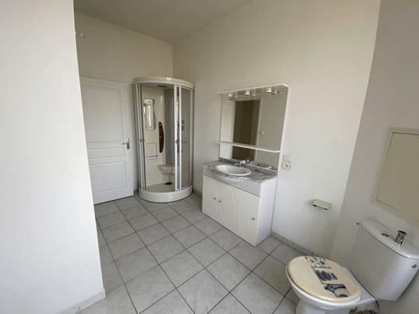 Appartement 2 pièces T2 F2 53.8 m² à Charleville-mezieres 39 BOULEVARD GAMBETTA 08000 à louer